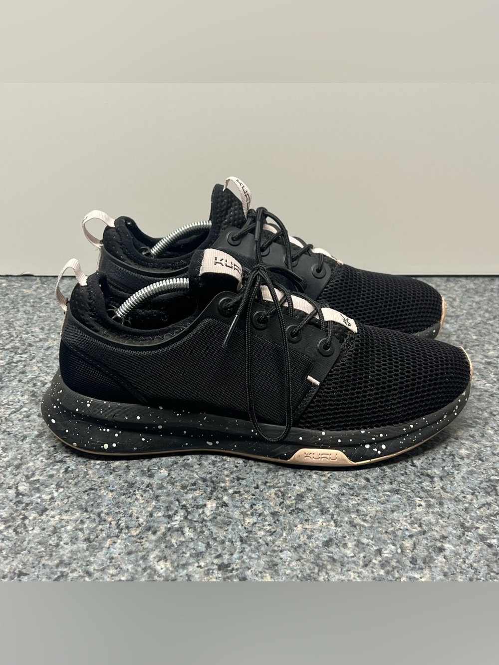Kuru Atom Walking Running Shoes Jet Black/Mystic Lilac | Women’s Size 8.5